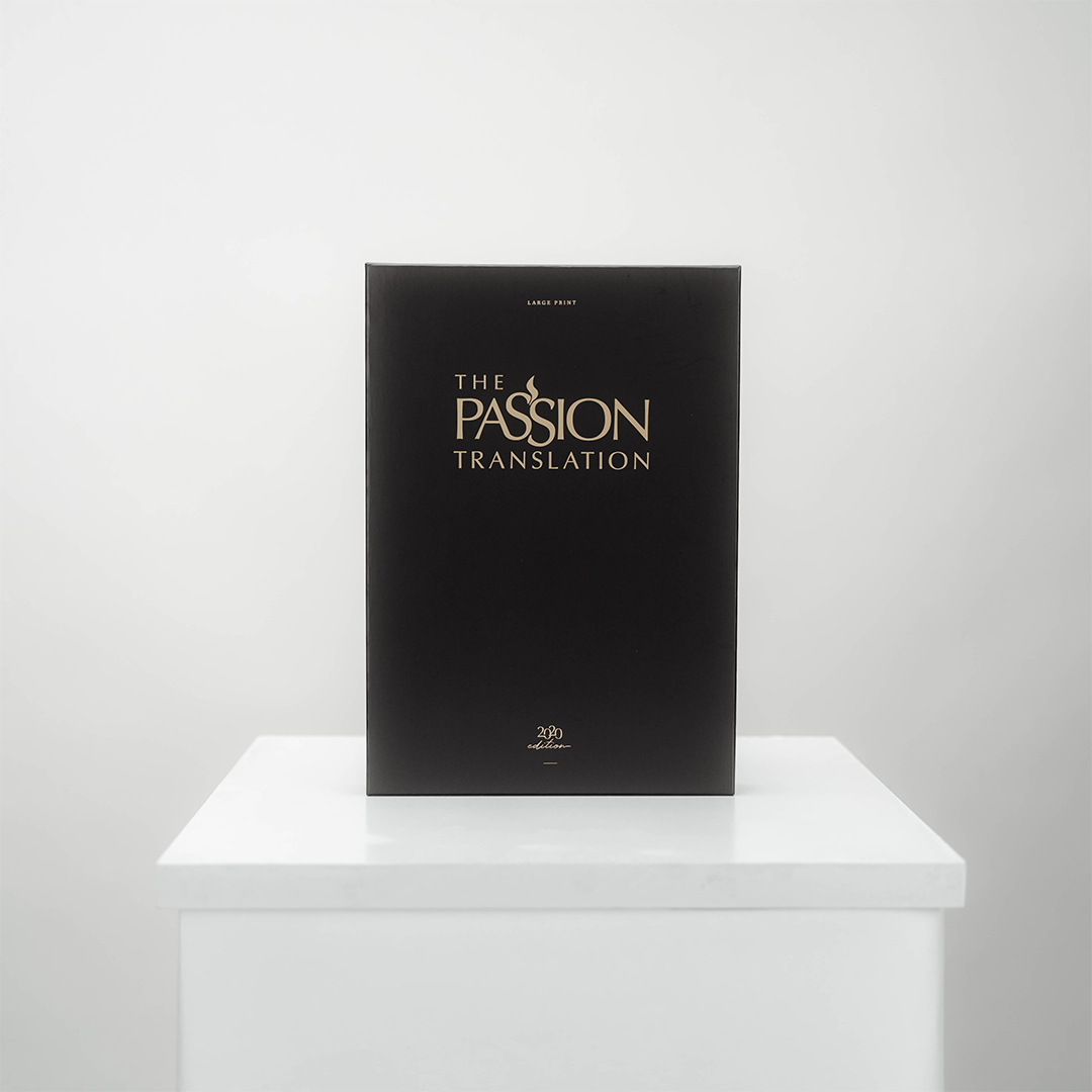 Special Edition The Passion Translation with Bill Johnson Black (Front Box Cover)